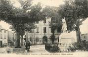 12 Aveyron .CPA FRANCE 12 "La Cavalerie, Monument aux morts et Hôtel de Ville"