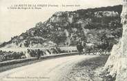 84 Vaucluse .CPA  FRANCE 84 " La Nesque, La route à l'entrée de la gorge"