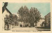 84 Vaucluse .CPA  FRANCE 84 "Sarrians - Montmirail, Avenue de la gare"