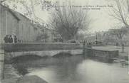 84 Vaucluse .CPA  FRANCE 84 "Le Thor, La fontaine et le pont"