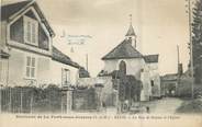 77 Seine Et Marne .CPA  FRANCE 77 "Reuil, La rue de Rohan et l'église"