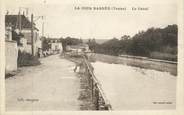 89 Yonne .CPA  FRANCE 89 "La Cour Barrée, Le canal"