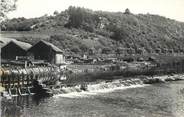 89 Yonne .CPSM   FRANCE 89 " Noyers, Le barrage de risque tout"