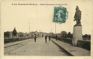 49 Maine Et Loire . CPSM  FRANCE  49 "Les Ponts de Cé, Statue Dummacus et vue de l'Ile"