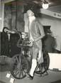 Theme PHOTO ORIGINALE / THEME "1951, exposition dans un grand magasin parisien, ici Draisienne et costume"