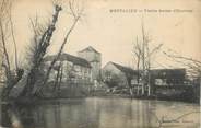 38 Isere CPA FRANCE 38 Montallieu, Vieille Ferme".