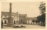 29 Finistere CPA FRANCE 29 "Ploujean, La place et le monument au Maréchal Foch".