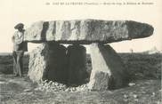 29 Finistere CPA FRANCE 29 "Rostudel, Le dolmen, route du Cap".