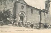 84 Vaucluse CPA FRANCE 84 "Chateauneuf du Pape, Sortie de l'église".