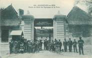 17 Charente Maritime CPA FRANCE 17 "Rochefort sur Mer, Entrée du dépôt des équipages de la flotte".