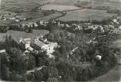 38 Isere CPSM FRANCE 38 " Chamagnieu, Vue aérienne sur le château et sur le village"