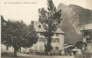 74 Haute Savoie CPA FRANCE 74 " Samoëns, Le place de la mairie"