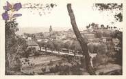 84 Vaucluse CPA FRANCE 84 "Cucuron, Vue de l'Etang pris de la Roque"