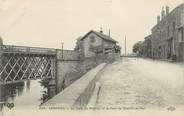 43 Haute Loire CPA FRANCE 43 "Lempdes, La route de Massiac et le pont du chemin de fer"