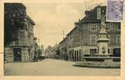 38 Isere CPA FRANCE 38 " Les Abrets, Le centre et la Rue Gambetta"