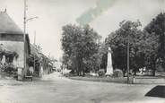 38 Isere CPSM FRANCE 38 " Passins, La place et le monument aux morts"