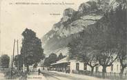73 Savoie CPA FRANCE 73 " Montmélian, La gare et le Rocher dit La Savoyarde" / GARE
