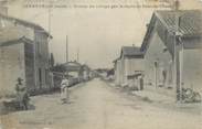 38 Isere CPA FRANCE 38 " Janneyrias, Entrée du village par la route de Pont de Chéruy"