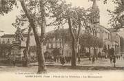 83 Var CPA FRANCE 83 " Gonfaron, Place de la Victoire, Le monument aux morts"