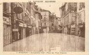 84 Vaucluse CPA FRANCE 84 "Avignon, Inondations 1935, Place des Trois Faucons"