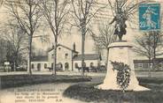 77 Seine Et Marne CPA FRANCE 77 "Brie Comte Robert, la gare et le monument aux morts"