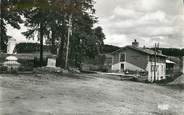 43 Haute Loire / CPSM FRANCE 43 "Félines, place de l'église, monument aux morts"