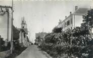 73 Savoie CPSM FRANCE 73 "Domessin, les écoles, rue de l'église"