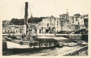 33 Gironde CPSM FRANCE 33 "Bourg sur Gironde, le port"