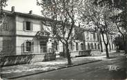 13 Bouch Du Rhone / CPSM FRANCE 13 "Grans, groupe scolaire et la poste"