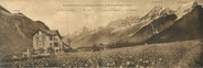 74 Haute Savoie CPA PANORAMIQUE FRANCE 74 "Les Houches, vue panoramique sur une partie de la chaine du Mont Blanc, hôtel des Roches"