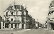 72 Sarthe / CPSM FRANCE 72 "Château du Loir, rue Aristide Briand et le Grand hôtel"
