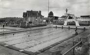 27 Eure / CPSM FRANCE 27 "Bernay, la piscine"