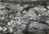 63 Puy De DÔme / CPSM FRANCE 63 "Menat, vue générale aérienne"