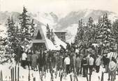 73 Savoie / CPSM FRANCE 73 "Courchevel, la messe des skieurs"