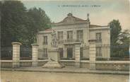 78 Yveline / CPA FRANCE 78 "Les Mureaux, la mairie"