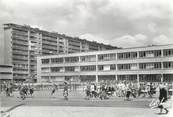 76 Seine Maritime  / CPSM FRANCE 76 "Sotteville les Rouen, groupe scolaire Franklin Raspail"