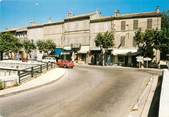 13 Bouch Du Rhone / CPSM FRANCE 13 "Pont de l'Etoile, entrée du village"