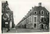 37 Indre Et Loire / CPSM FRANCE 37 "Richelieu, la grande rue"